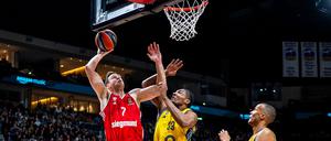 Weltmeister Johannes Voigtmann (links) hatte gegen Albas David McCormack viel zu tun.