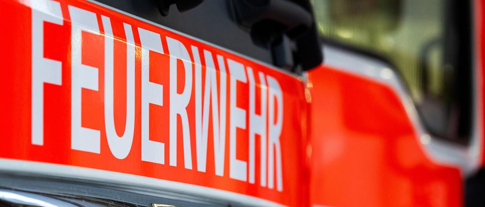 In Berlin werden seit Jahren immer wieder Fahrzeuge von Unbekannten angezündet. (Symbolfoto)