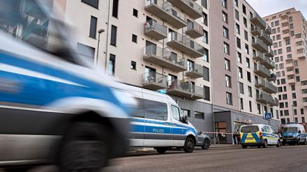 Der gewaltsame Tod einer jungen Frau wirft noch viele Fragen auf.