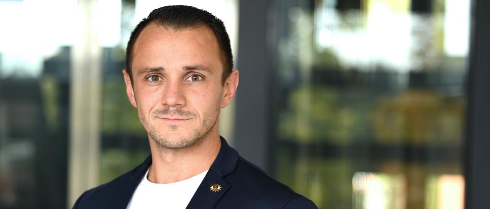Alexander Poitz, stellvertretender Bundesvorsitzender der Gewerkschaft der Polizei (GdP), steht im Polizeipräsidium Brandenburg.