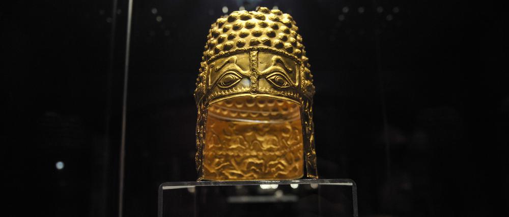 Den berühmten Goldhelm von Cotofenesti kennt in Rumänien jedes Kind.  