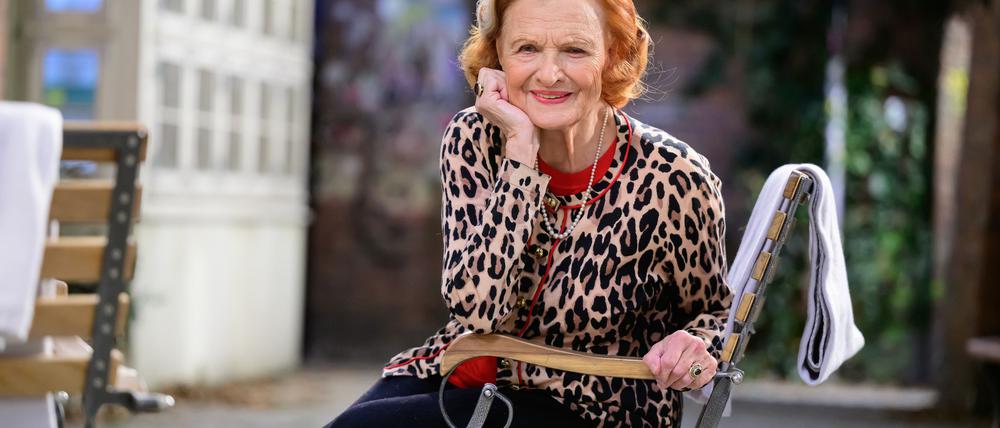„Rote Rosen“-Star Brigitte Antonius steht mit 92 noch vor der Kamera.