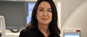 Gesundheitsministerin Britta Müller (parteilos).