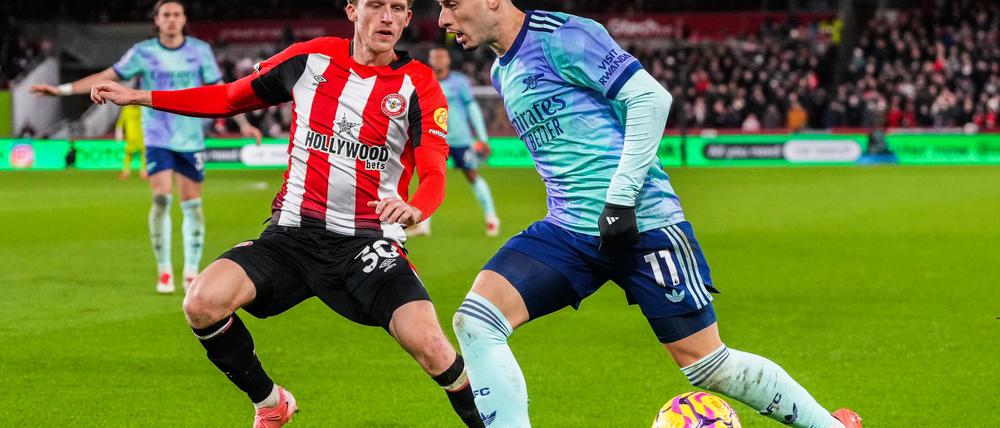 Neuzugang in Wolfsburg: Der dänische Nationalspieler Mads Roerslev (l).
