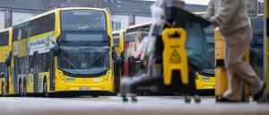 Die BVG-Busse blieben am Montag wegen des Verdi-Warnstreiks im Depot.