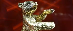Wer gewinnt ihn im 75. Berlinale-Jahr? Die  Goldbären-Statuette basiert auf einer Vorlage der Bildhauerin Renée Sintenis, die das Wahrzeichen Berlins in den 1930er Jahren schuf.  