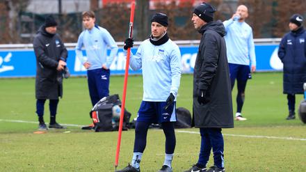 Der Rückkehrer Diego Demme (l.) und Herthas neuer Co-Trainer Armin Reutershahn.