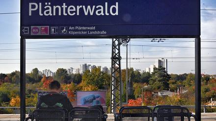 S-Bahnhof Plänterwald.