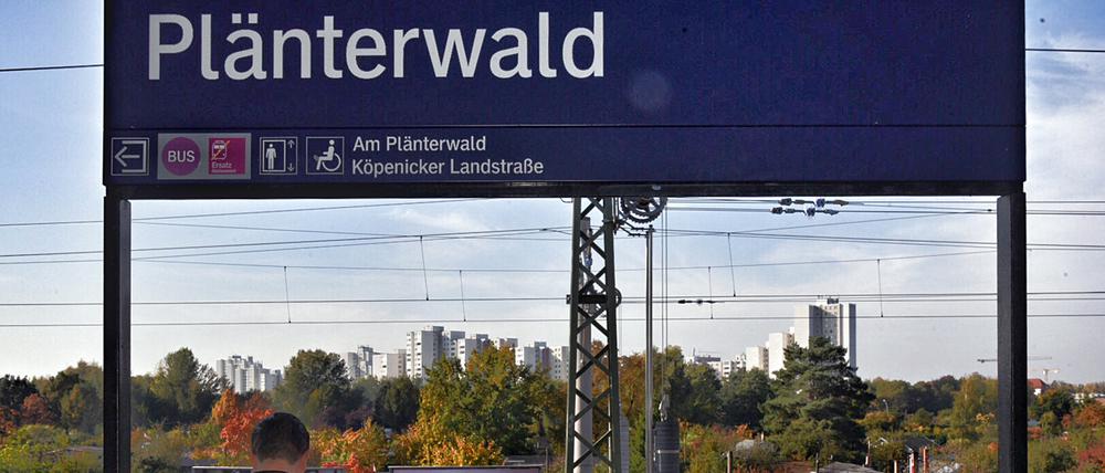 S-Bahnhof Plänterwald.