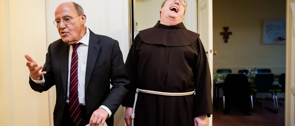 Der Linken-Politiker Gregor Gysi war das bekannteste Gesicht der Kandidatenrunde in Berlin Pankow.