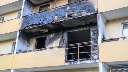 Bei einem schweren Brand in Frankfurt (Oder) sind drei Menschen gestorben. 