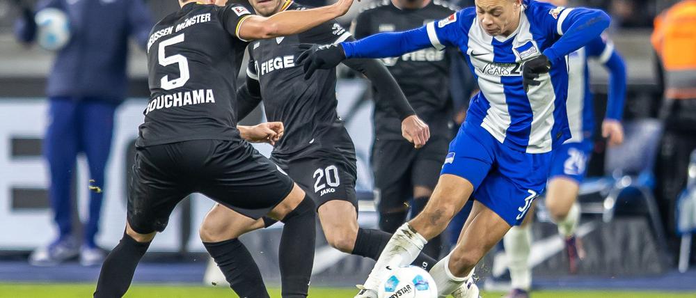Derry Scherhant (r) spielt seine beste Profi-Saison bisher.