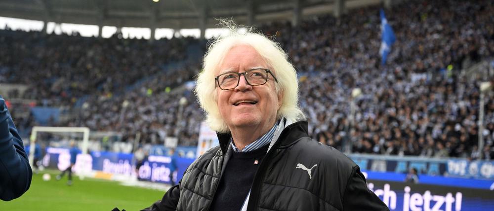 Unter Winfried Schäfer erlebte der Karlsruher SC in den 1990er-Jahren ruhmreiche Zeiten. (Foto Archiv)