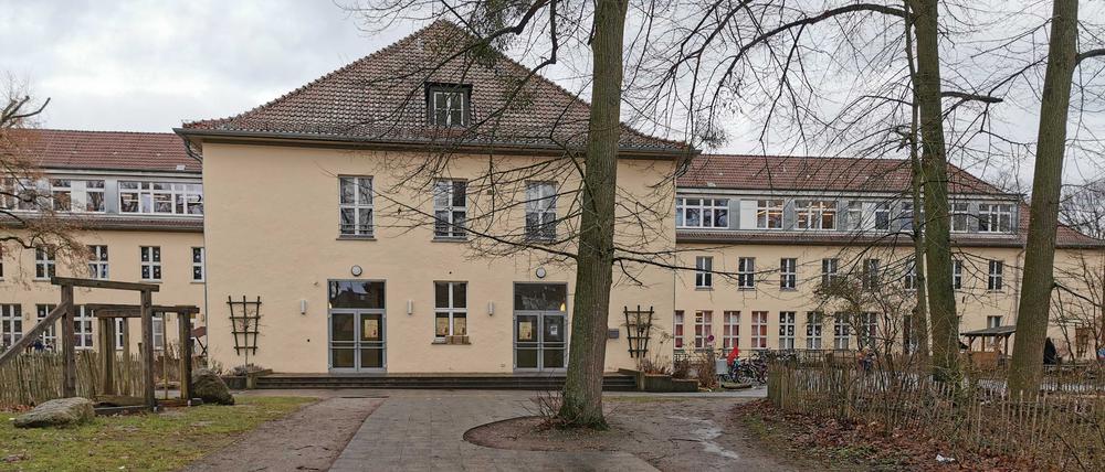 Blick auf die Freie Waldorfschule Havelhöhe.