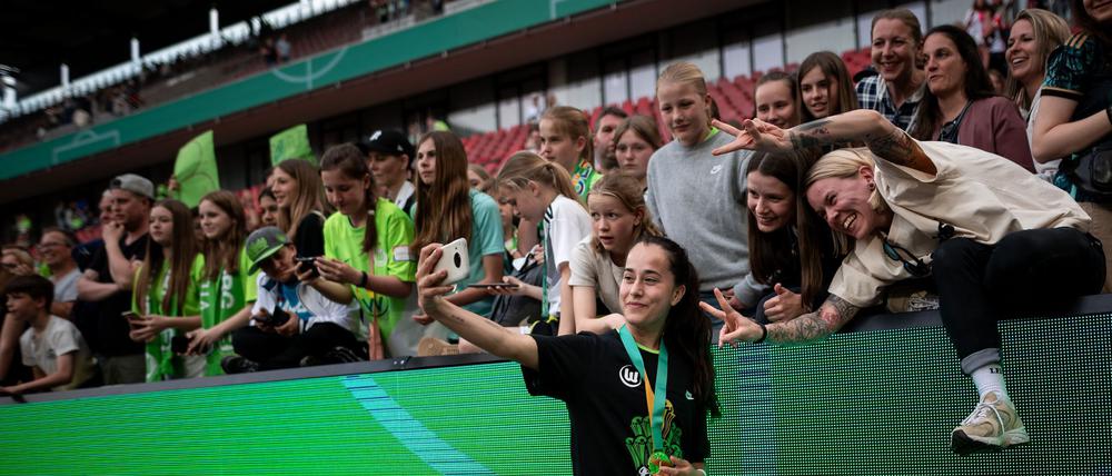 Die Spanierin Nuria Rábano verlässt den VfL Wolfsburg und wechselt in die USA.