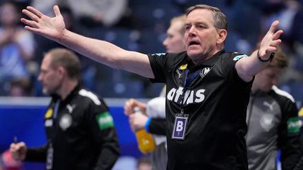 Bundestrainer Alfred Gislason und die deutschen Handballer scheitern im WM-Viertelfinale. 