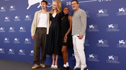 Das Filmteam von „Babygirl“ vor der Premiere in Venedig (Archivbild).