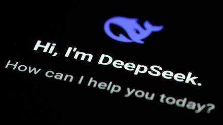 Die App DeepSeek aus China macht den KI-Modellen aus den USA Konkurrenz.