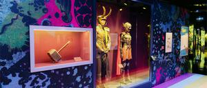 Ein Blick in die Ausstellung „Marvel: Die Ausstellung · Universe of Super Heroes“, die seit dem 7. März in Köln zu sehen ist.
