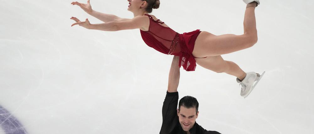 Minerva Hase und Nikita Wolodin haben sich bei der Europameisterschaft in Tallinn den Titel geholt.