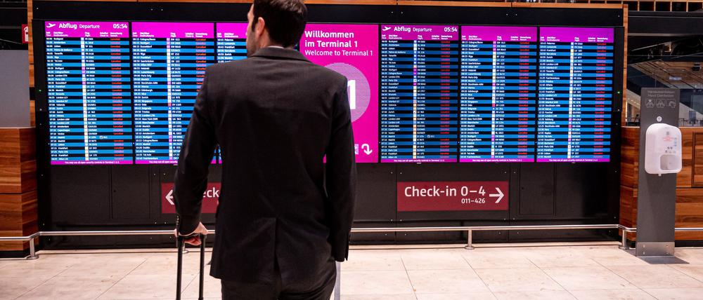 Viel Fluggäste des Hauptstadtflughafen BER klagen gegen Fluglinien. (Symbolbild) 