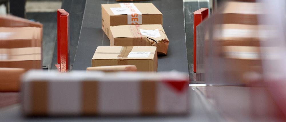 Ärger mit der Post oder einem anderen Zustelldienst? Dann kann ein Tool der Verbraucherzentralen eine erste rechtliche Einschätzung geben, ob Betroffene Ansprüche geltend machen können.