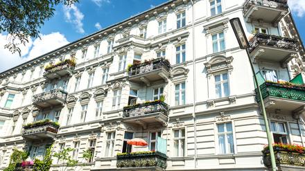 Unter energetischen Gesichtspunkten ist der Sanierungszustand vieler Gründerzeitbauten in Berlin schlecht. 