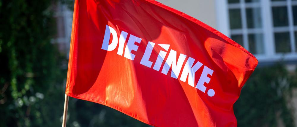 Die Brandenburger Linke ist mit einem Social-Media-Beitrag zu CDU-Chef Friedrich Merz auf Kritik gestoßen. 