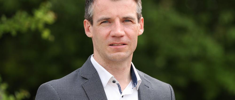 FN-Sportchef Dennis Peiler erledigt kommissarisch Aufgaben des ausgeschiedenen Generalsekretärs.