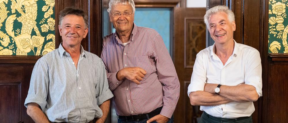 Christoph „Stofferl“ Well (links), Gerhard Polt (Mitte) und Michael Well bei einem Interview. (Archivfoto)