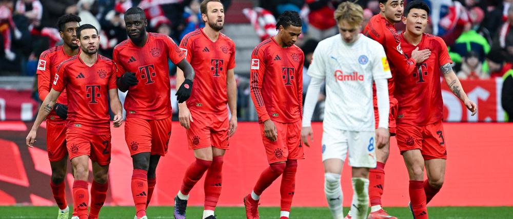 Die Bayern gewannen gegen Holstein Kiel.
