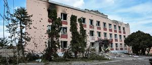 Die Schule in Sudscha soll von einer russischen Gleitbombe getroffen worden sein.