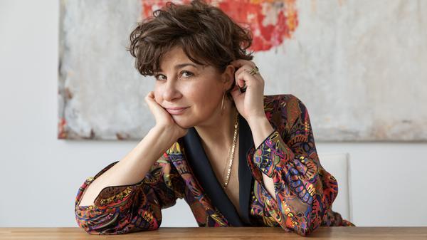 Anita Vulesica wird als Spezialistin für absurdes und tragikomisches Theater gefeiert. 