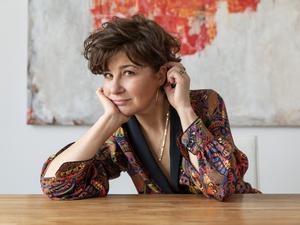 Anita Vulesica wird als Spezialistin für absurdes und tragikomisches Theater gefeiert. 