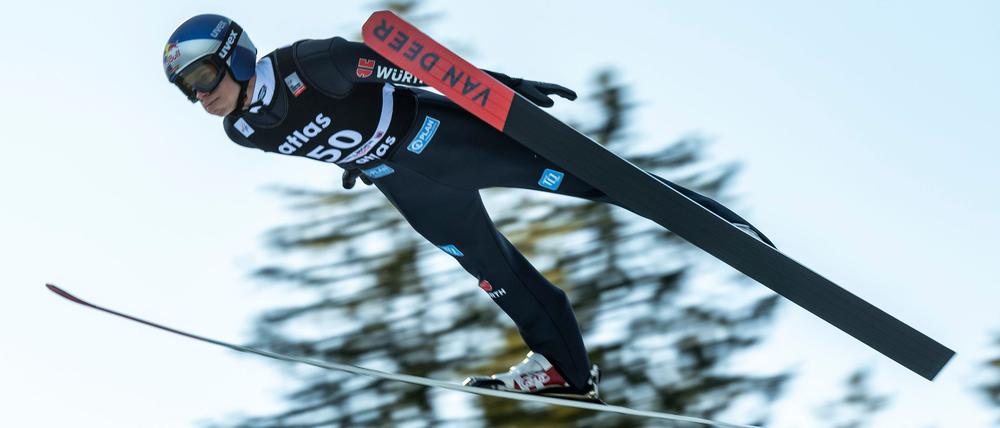 Andreas Wellinger war auf Rang zwölf bester Deutscher in Willingen.