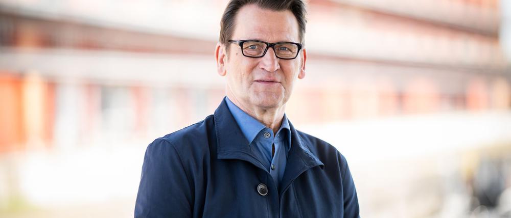 Sekttrinken auf der Berlinale hat Ingo Naujoks bislang noch keinen neuen Job gebracht. (Archivbild)