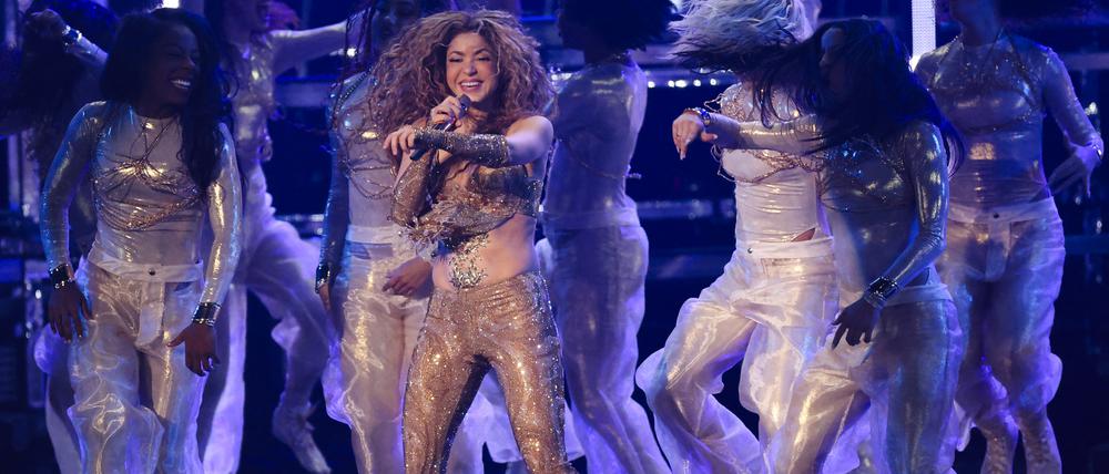 Shakira auf der Bühne. 