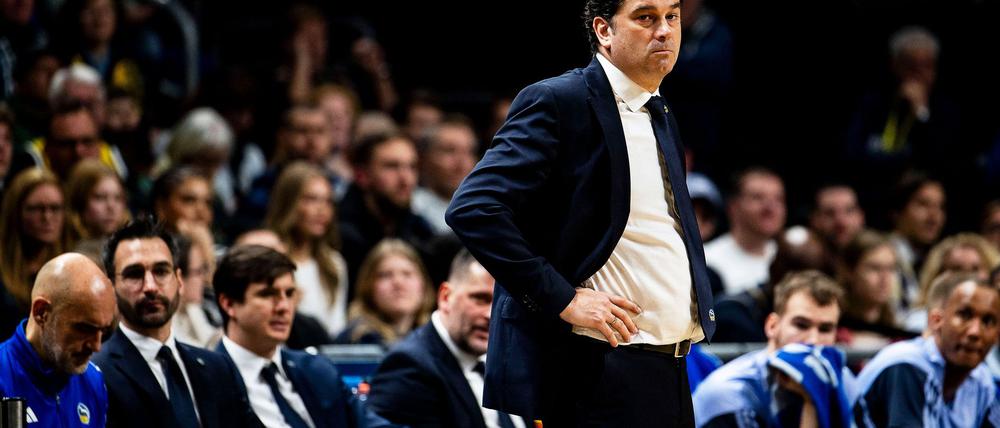 Die Sorgen für Alba-Trainer Israel Gonzalez werden nicht weniger