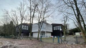 2010 gab Neukölln die Bildungsstätte „Ella-Kay-Heim“ am Kladower Damm auf. 2025 beginnt die Zukunft mit der Rodung.
