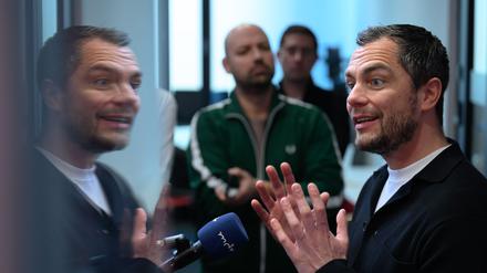 Leipzigs Sportchef Marcel Schäfer hat großes Vertrauen in Trainer Marco Rose.
