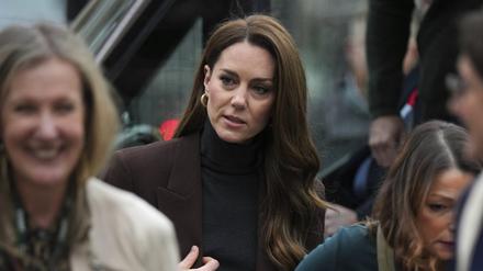 Prinzessin Kate (43) macht anderen Betroffenen am Weltkrebstag Mut.