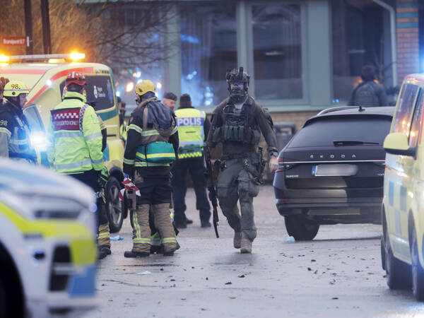 At least five people were shot at the adult education center Campus Risbergska school in Örebro, Sweden, on February 4, 2025. ÖREBRO SWEDEN x11380x *** At least five people were shot at the adult education center Campus Risbergska school in Örebro, Sweden, on February 4, 2025 ÖREBRO SWEDEN x11380x PUBLICATIONxNOTxINxDENxNORxSWExFIN Copyright: xKickixNilsson/TTx SWEDEN OREBRO SCHOOL SHOOTING 5GyC5rRAioQ