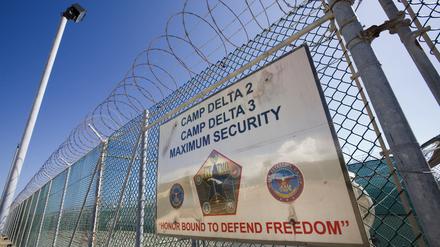 Der Hochsicherheitstrakt von Camp Delta am 06. Dezember 2006 auf dem US-Marinestützpunkt Guantanamo Bay