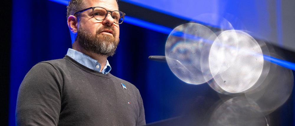 Hertha-Vizepräsident Fabian Drescher geht auf die aktuelle Situation beim Club ein.