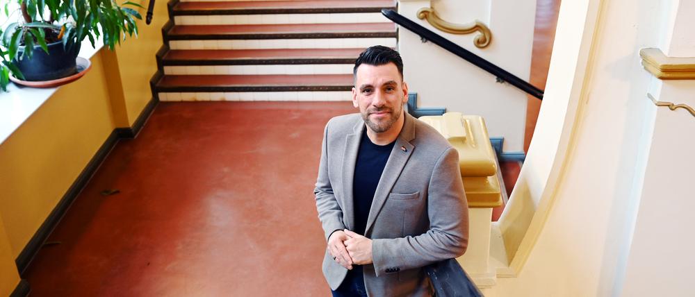 Engin Çatık ist seit kurzem neuer Leiter an der Friedrich-Bergius-Schule in Friedenau.
