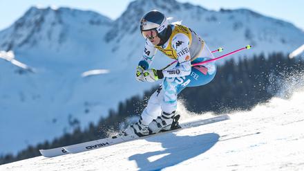 Lindsey Vonn gab 2024 ihr Comeback. Mittlerweile fährt sie mit einer Teilprothese im Knie Ski.