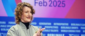 Tricia Tuttle bei der Programm-Pressekonferenz der Berlinale 2025