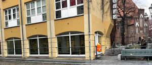 Achäologisches Fenster Schaufenster Berlin Spandau Altstadt Mönchstraße "Knochenkeller"