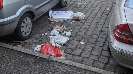 Müll in der Donaustraße in Berlin-Neukölln.
