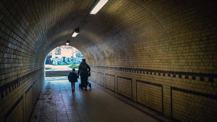 Der S-Bahnhof Wollankstraße liegt zwischen den Ortsteilen Gesundbrunnen und Pankow.